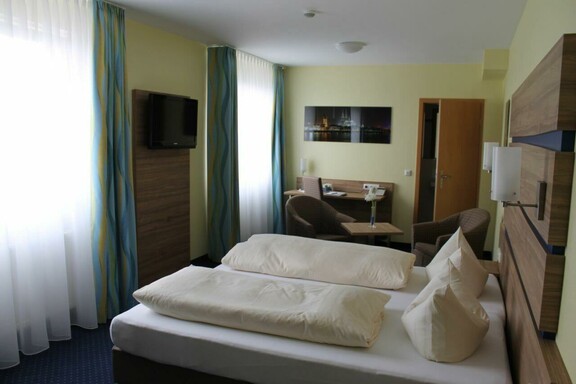 Bild12-Hotelamfreischuetzhuerth